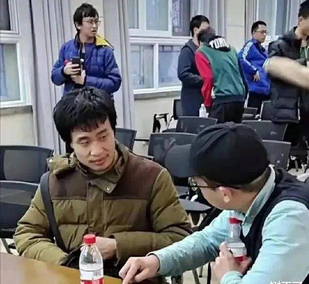 90后北大“最丑”老师火遍全网！16岁全球封神<strong></p>
<p>全球火币网官网</strong>，拒绝哈佛，如今却被“嘲”上热