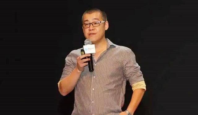 比特币首富李笑来<strong></p>
<p>比特币交易平台</strong>，用10万枚比特币套现135亿，称比特币是割韭菜