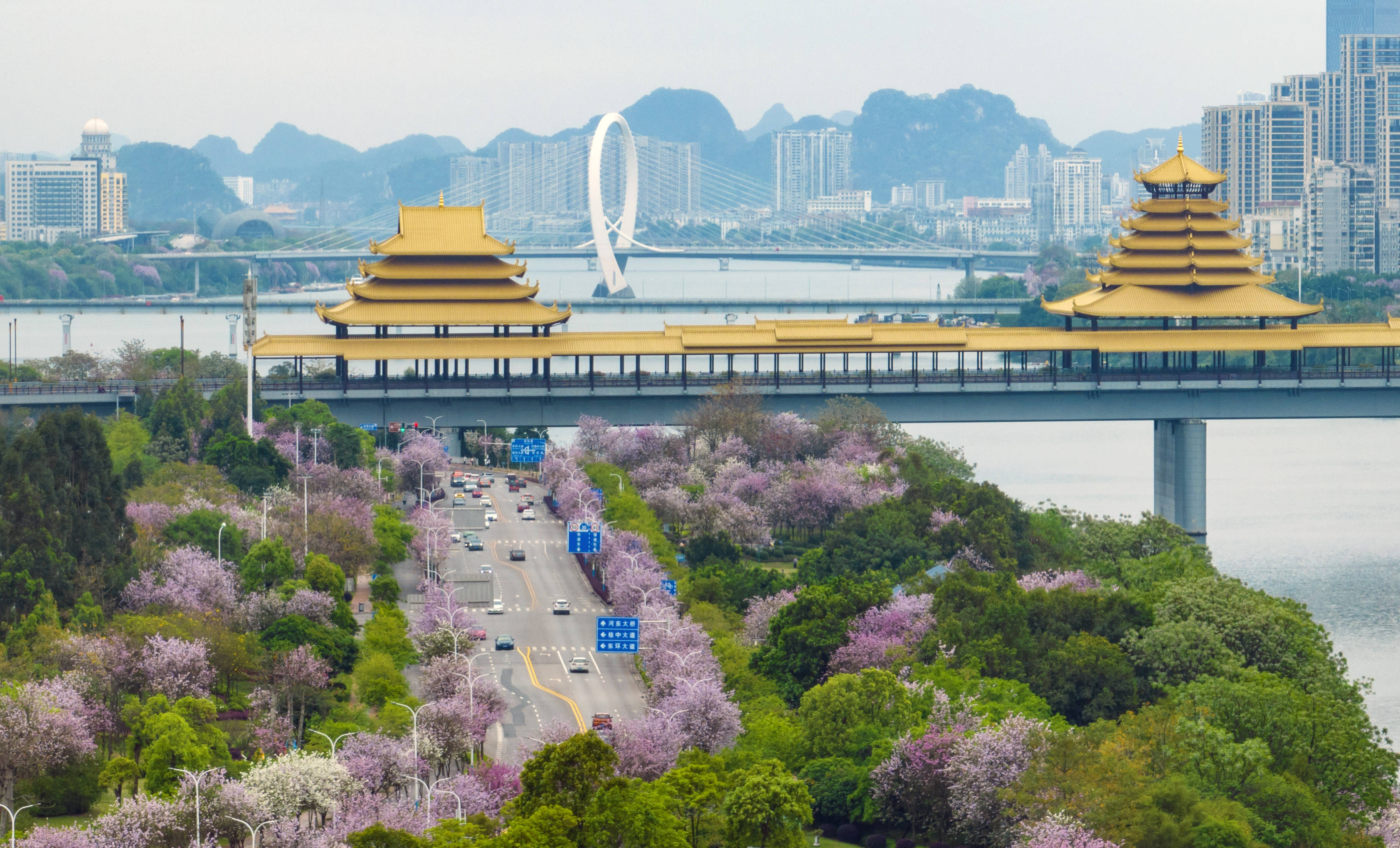 在这座网红城市<strong></p>
<p>火币网</strong>，这场马拉松不愁火不起来