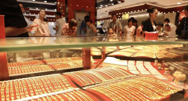 周大福、周生生、周六福<strong></p>
<p>邮政贵金属黄金购买</strong>，你分得清哪个是正品吗？国人被骗17年