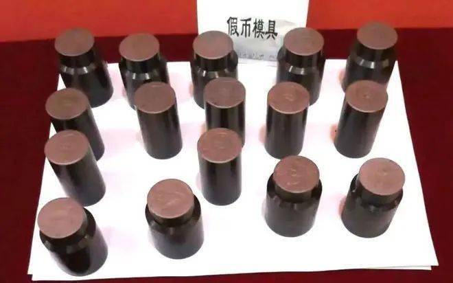 315避坑指南已就位！远离假币、臆造币等伪劣产品<strong></p>
<p>中国现代贵金属赏析</strong>。