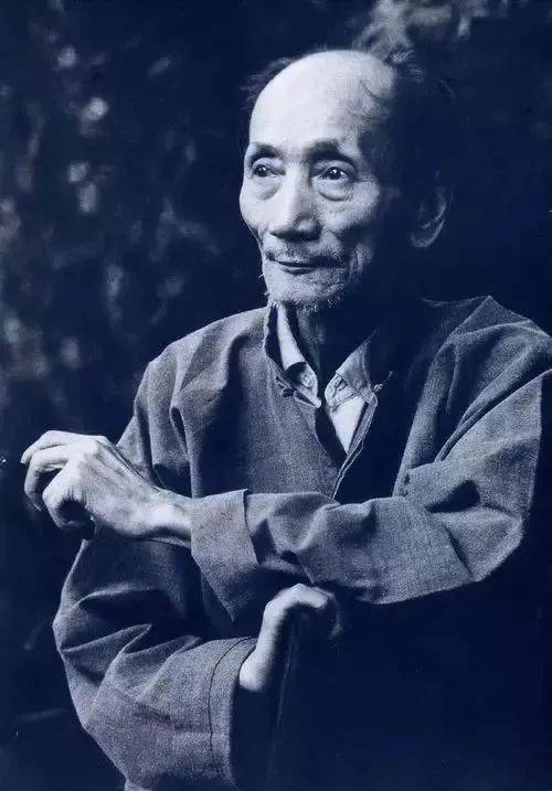 八雅轩丨【八雅丹青】紧握秃笔<strong></p>
<p>中国现代贵金属赏析</strong>，为民写真——中国现代水墨人物画宗师蒋兆和作品赏析