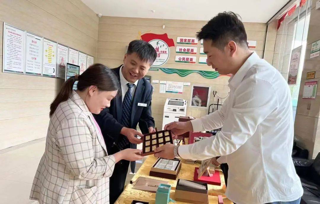 【业务推进】岢岚农商银行：“三举措”做好贵金属营销工作