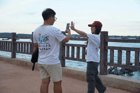 “朝阳行”直播预告：揭秘贝壳里的宇宙<strong></p>
<p>宇宙里的贵金属</strong>，共享“蓝色经济”魅力