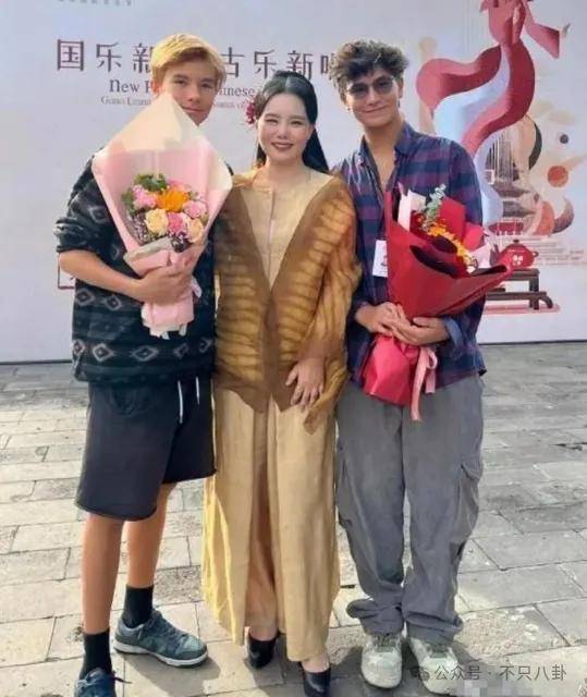 他们那么幸福恩爱<strong></p>
<p>金日贵金属价格</strong>，怎么突然离婚了……