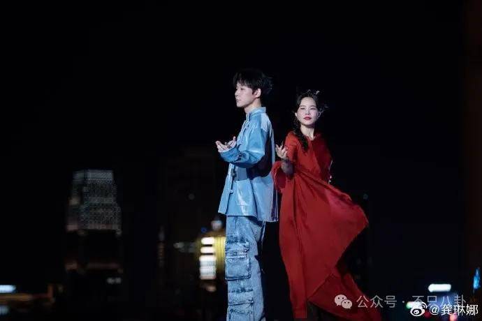 他们那么幸福恩爱<strong></p>
<p>金日贵金属价格</strong>，怎么突然离婚了……