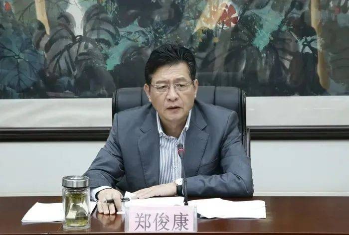 两任市委书记相继落马<strong></p>
<p>钯金行情</strong>，“政绩工程”将被拆除