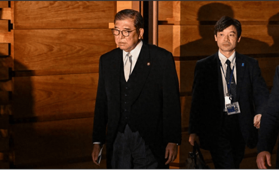 石破茂对华作出3项承诺<strong></p>
<p>btc充值</strong>，日本首次反向要求：自卫队常驻美国