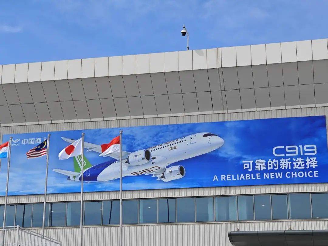 并非“人傻钱多”<strong></p>
<p>btc矿机</strong>，国际发动机厂商的“绿色”决心与中东展商“自主国防”的决心