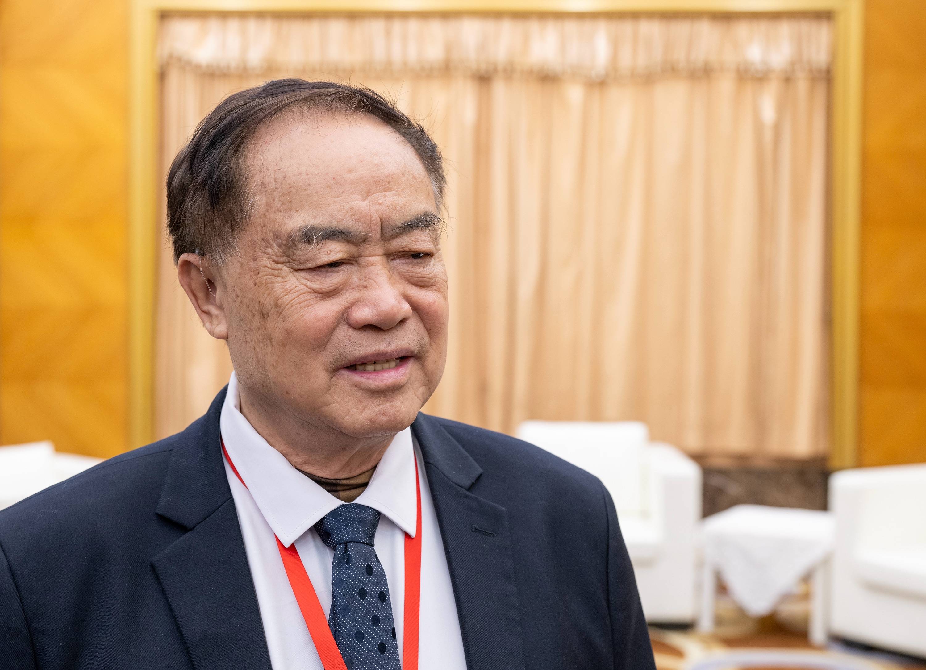 中国工程院院士卢秉恒：建议四川充分利用增材制造技术<strong></p>
<p>btc交易平台</strong>，推动制造业创新发展