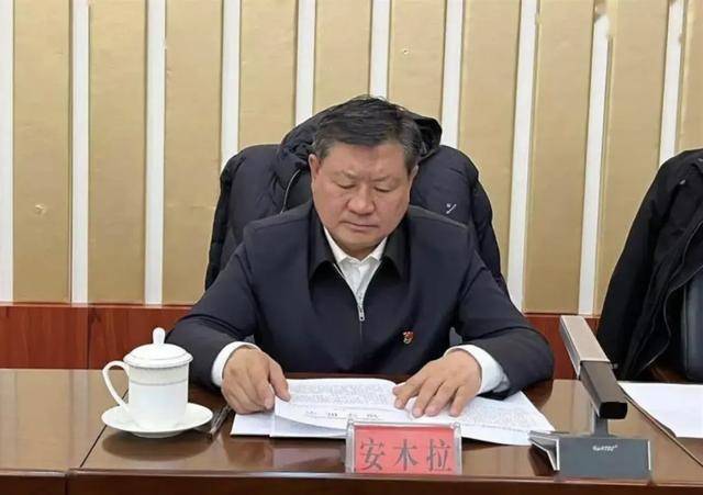 酒后失德失范的他<strong></p>
<p>btc期货</strong>，被逮捕