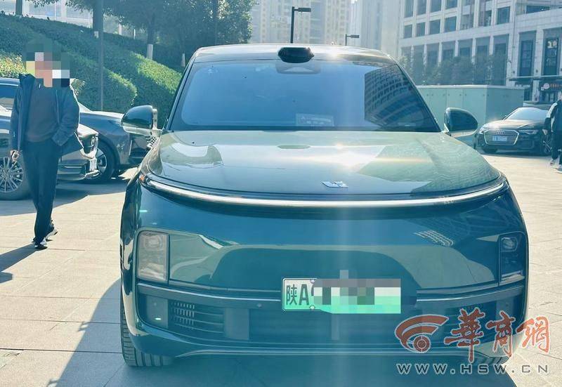 西安一市民46万买<strong></p>
<p>btc mouse</strong>了理想汽车 正开着系统突然升级停在街头