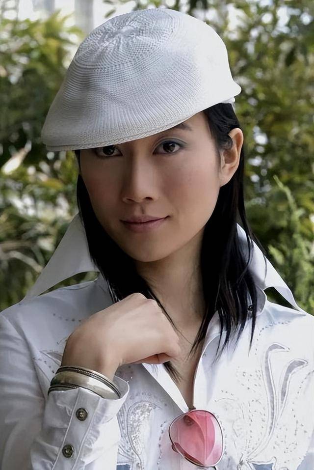 “坏人专业户”姚刚：一生无妻无子<strong></p>
<p>btc下载</strong>，如今53岁在千万豪宅一个人住
