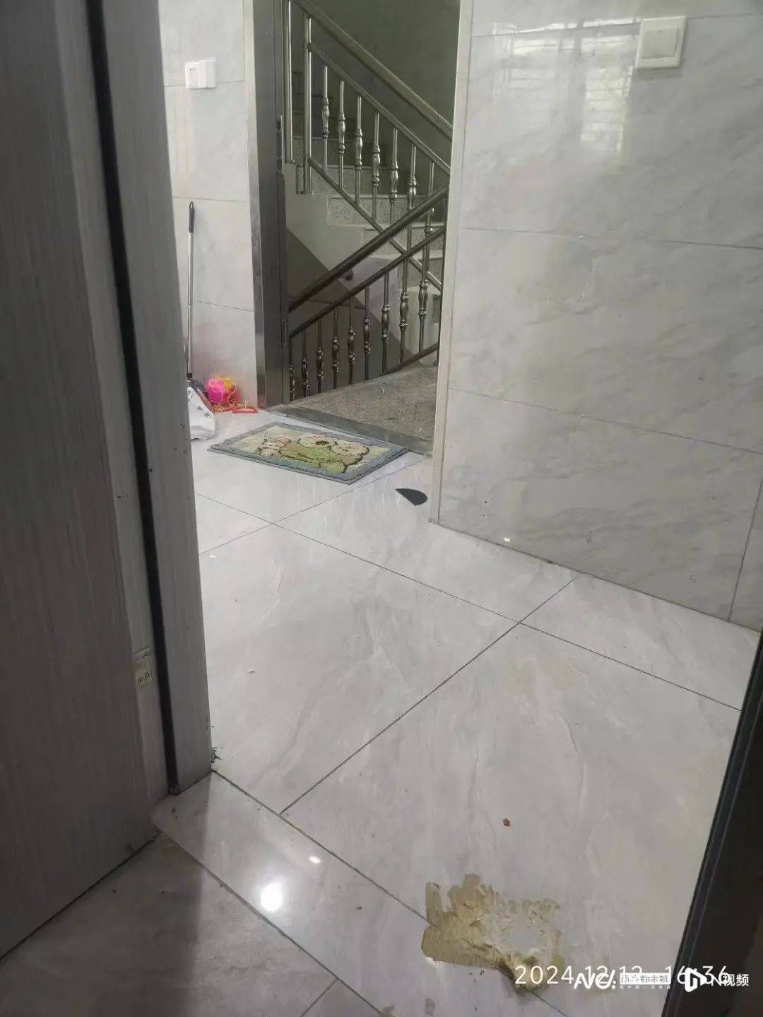 深圳一产妇在家产子<strong></p>
<p>btc下载</strong>，医院拒开出生证明？最新回应！