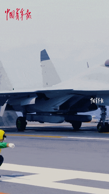 歼-15DH首次上舰！“山东”舰展示全甲板攻击<strong></p>
<p>btc下载</strong>，连续放飞24架？