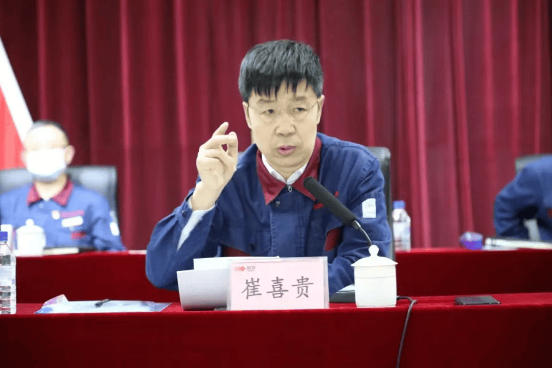 “老上级”落马同一天<strong></p>
<p>btcapi</strong>，陆明春被查