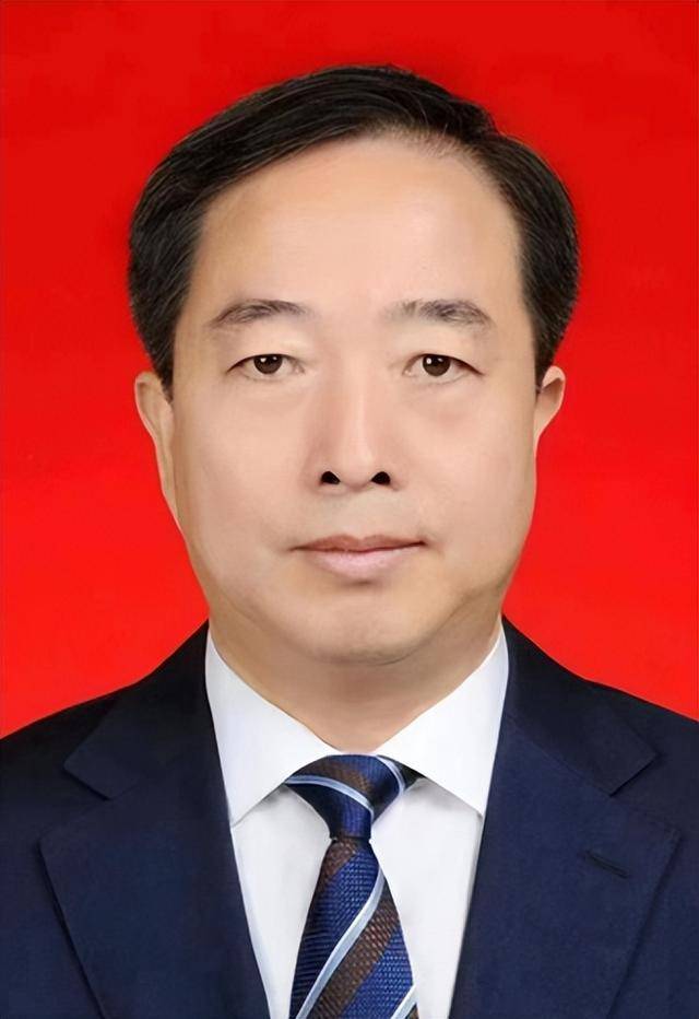 太原市委常委、副市长杨继承<strong></p>
<p>btcapi</strong>，拟任新职