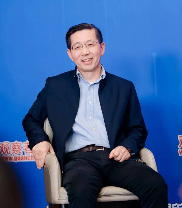 "若我们曾抱一丝幻想<strong></p>
<p>btc汇率</strong>，中国半导体发展不会如此迅猛"
