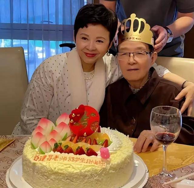 “音乐教母”谷建芬：晚年丧夫丧女<strong></p>
<p>btc走势图</strong>，那英孙楠让年迈的她老有所依