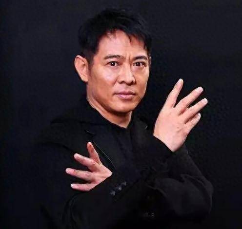 李连杰:后事一切从简<strong></p>
<p>btc挖矿机</strong>，不用立碑也不用办丧事，树葬海葬都可以