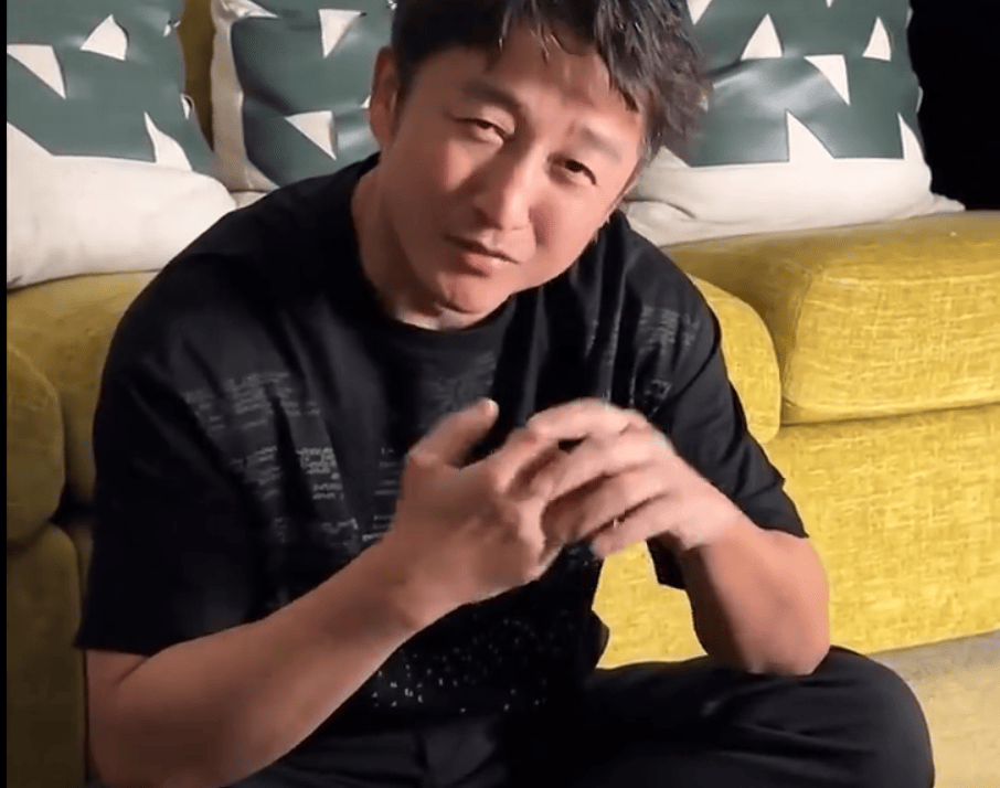 冲上热搜！邹市明否认“中年返贫”<strong></p>
<p>btc钱包下载</strong>，曾称今年重返拳台