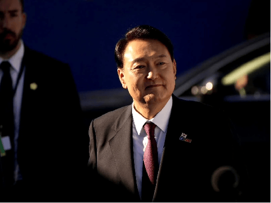 韩国政坛巨震！尹锡悦深陷囹圄<strong></p>
<p>btc种子</strong>，李在明危在旦夕，中方回了1句话