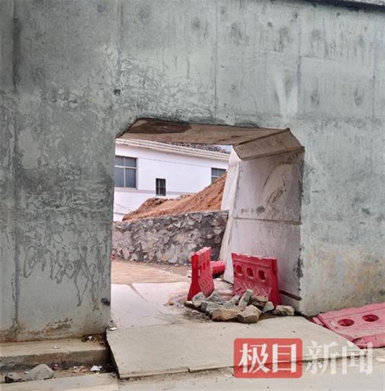 “没料到政府宁可多花钱让公路改道”<strong></p>
<p>btc兑换</strong>，江西“最强钉子户”独守孤房