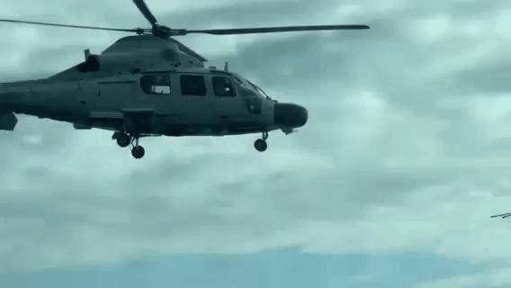 极限三米！黄岩岛中菲空中对峙！武直9强势碾压<strong></p>
<p>btc123ico</strong>，菲记者吓得尖叫