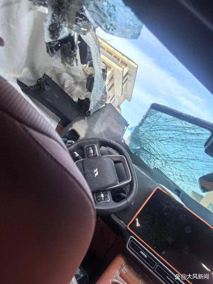 两个安全气囊都没弹开？男子驾“理想”追尾铲雪车<strong></p>
<p>btc挖矿设置</strong>，颅骨骨折当场昏迷