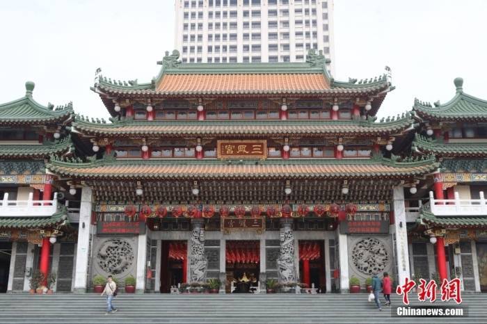 中新网评：《哪吒2》票房破140亿<strong></p>
<p>btc地址</strong>，台湾民众还在苦等一张电影票