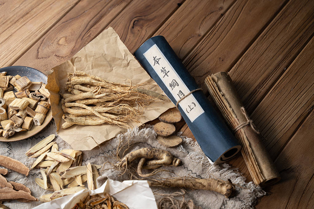 患者吃43万元中药后“半边脸没了”<strong></p>
<p>btc地址</strong>，不能仅退钱了事