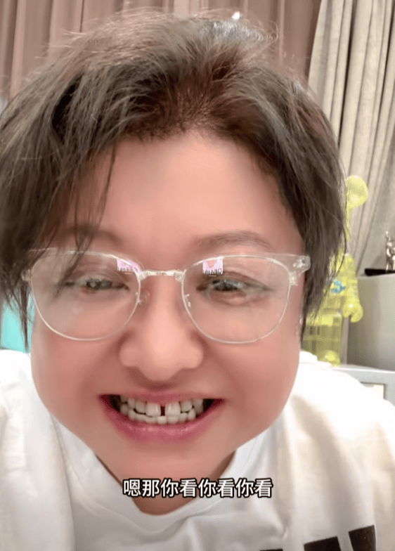 瘦到认不出！53岁韩红补牙缝<strong></p>
<p>泰达币价格</strong>，此前透露正为巡演做准备