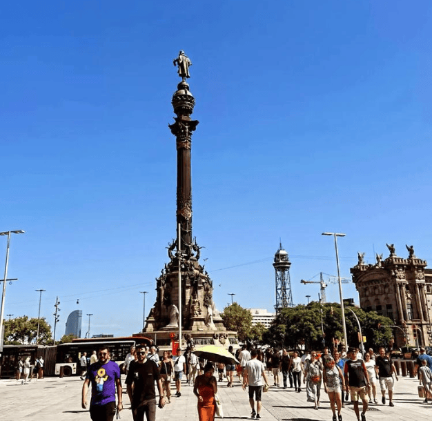 “要独立<strong></p>
<p>泰达币钱包</strong>,不要统一!”40万人冲上街头示威,罕见一幕引发轩然大波