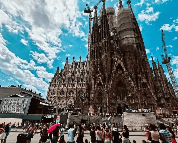 “要独立<strong></p>
<p>泰达币钱包</strong>,不要统一!”40万人冲上街头示威,罕见一幕引发轩然大波