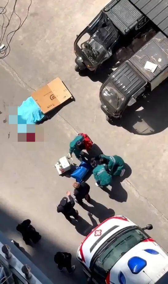 小区高空坠物砸死快递员<strong></p>
<p>泰达币交易</strong>，四川巴中警方通报：2人被刑拘