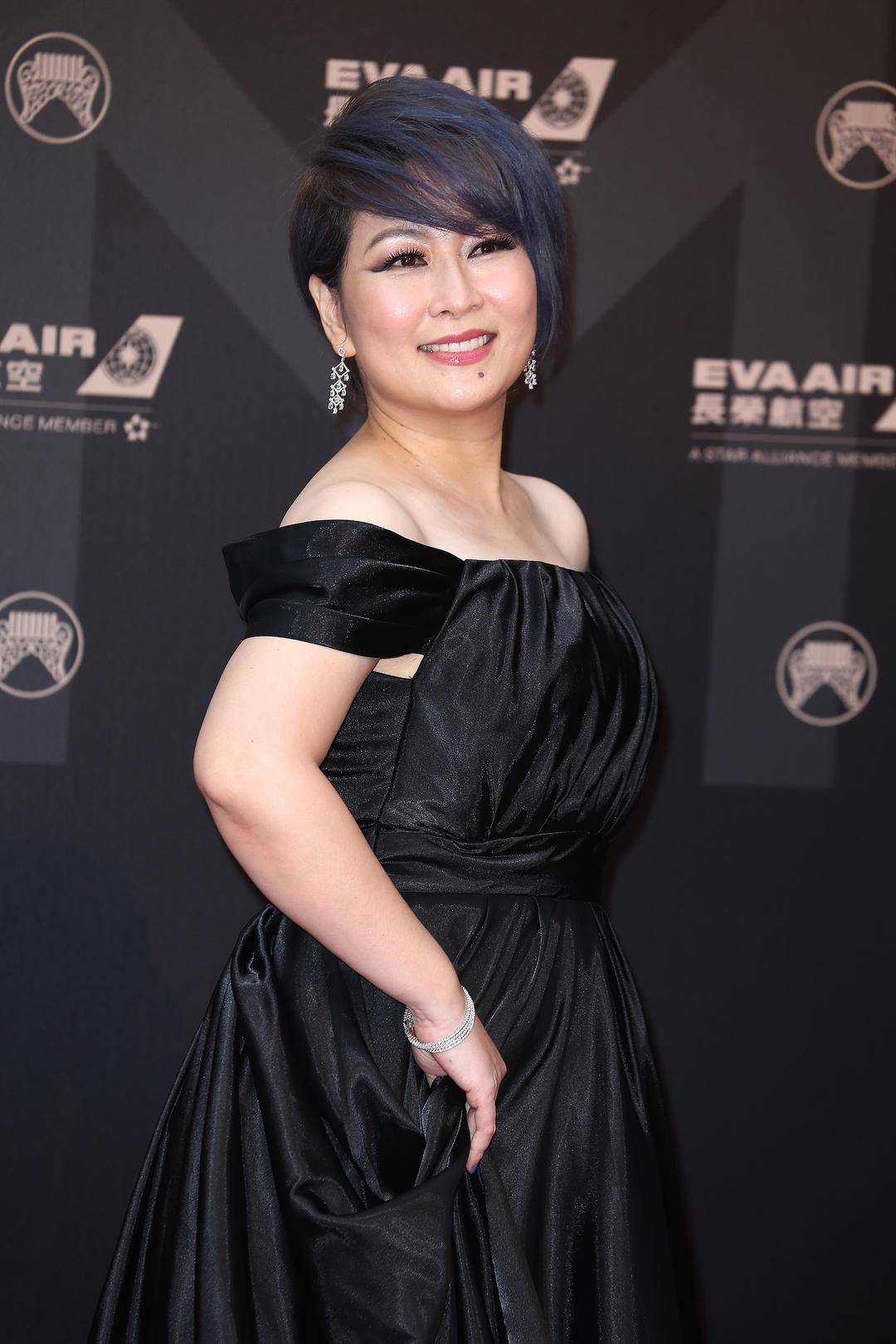 女歌手自曝曾被母亲要求“生吞鸡蛋”<strong></p>
<p>泰达币NBA</strong>，不吃就挨打