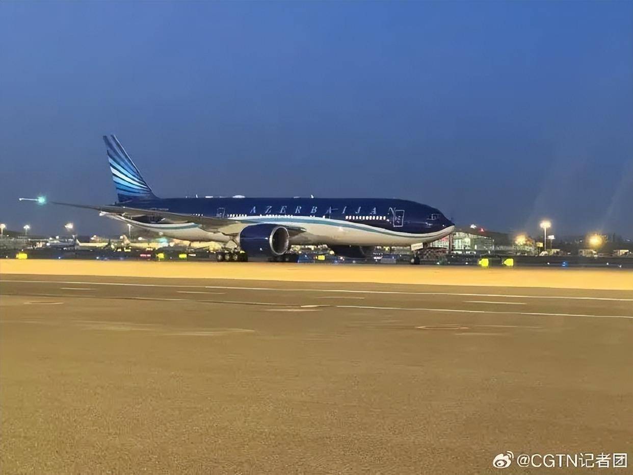 今晚<strong></p>
<p>usdt地址</strong>，两国总统乘机抵京