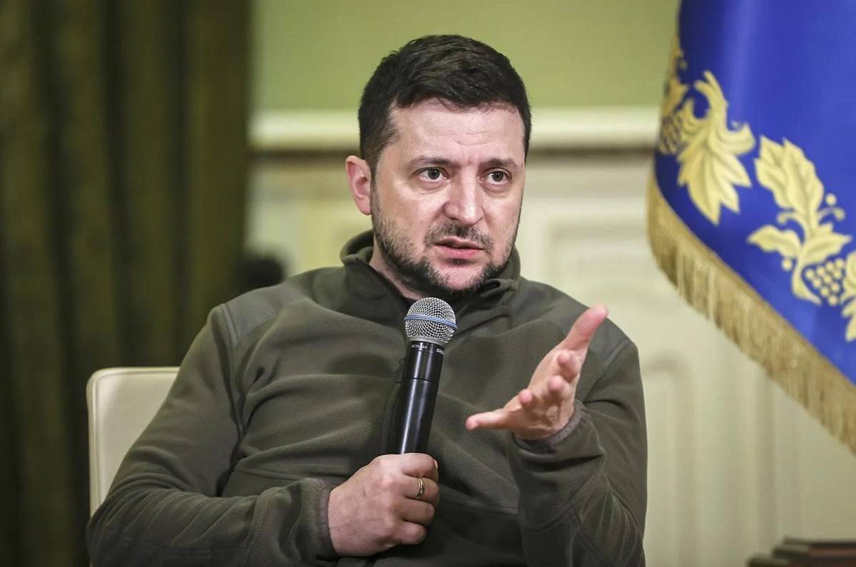 泽连斯基威胁要袭击俄罗斯阅兵活动<strong></p>
<p>usdt暴跌</strong>，他真敢做的话，后果是什么？