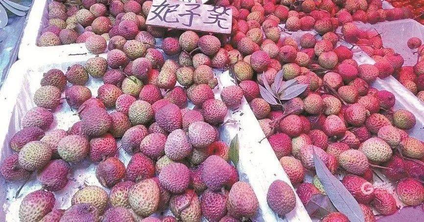 大跳水<strong></p>
<p>eth走势</strong>，暴跌40%！老板：一天一个价，估计还要跌