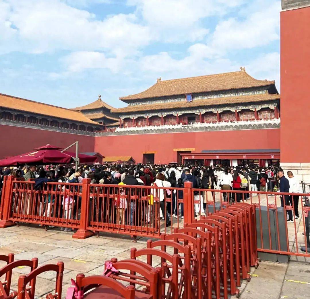 上海囡囡：去了一趟北京<strong></p>
<p>eth走势</strong>，忍不住想说说，北京给我的4个印象