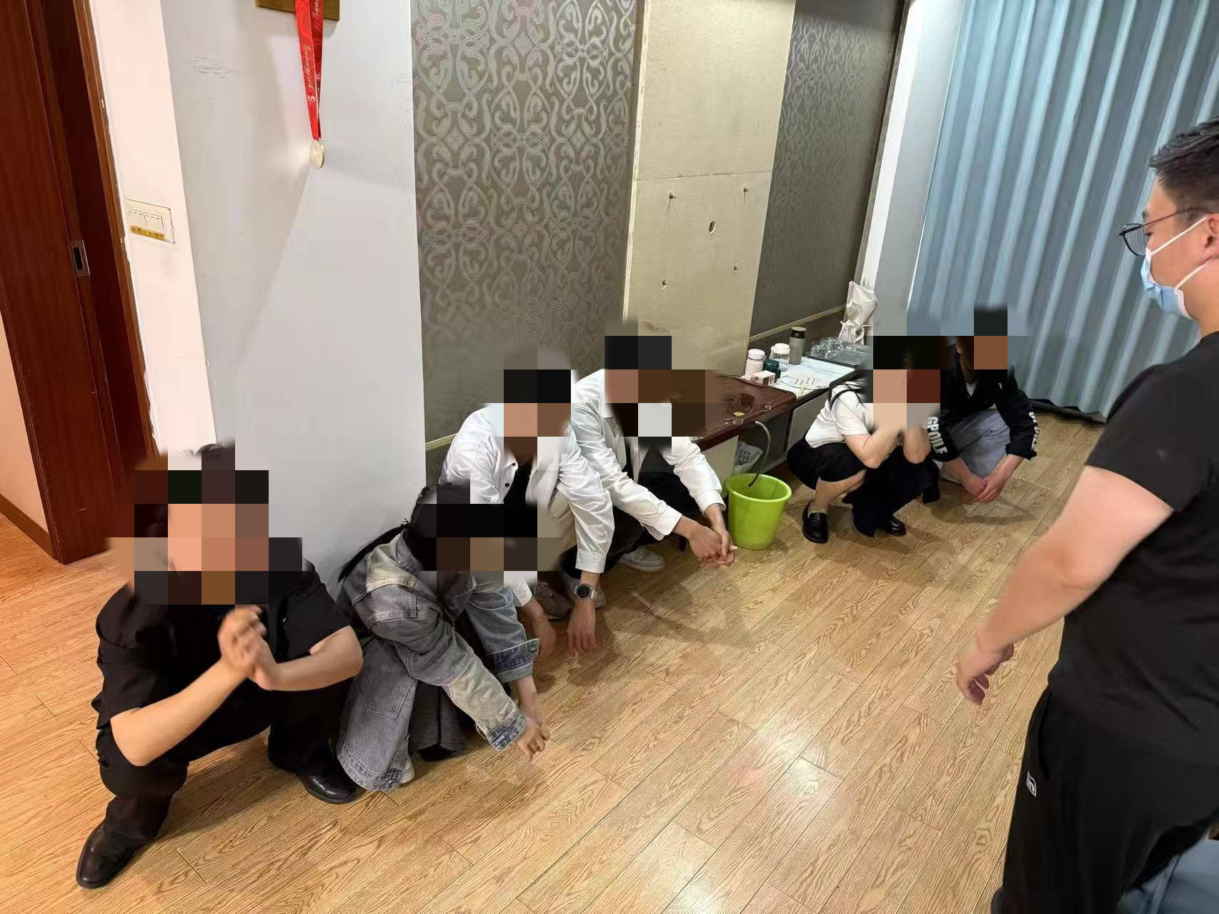 武汉警方摧毁特大传销团伙<strong></p>
<p>usdt如何交易</strong>，涉案金额逾千万元