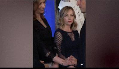 意大利女总理梅洛尼与马克龙又吵起来了<strong></p>
<p>usdt通道</strong>，此前曾对他“翻白眼”，送去“死亡凝视”