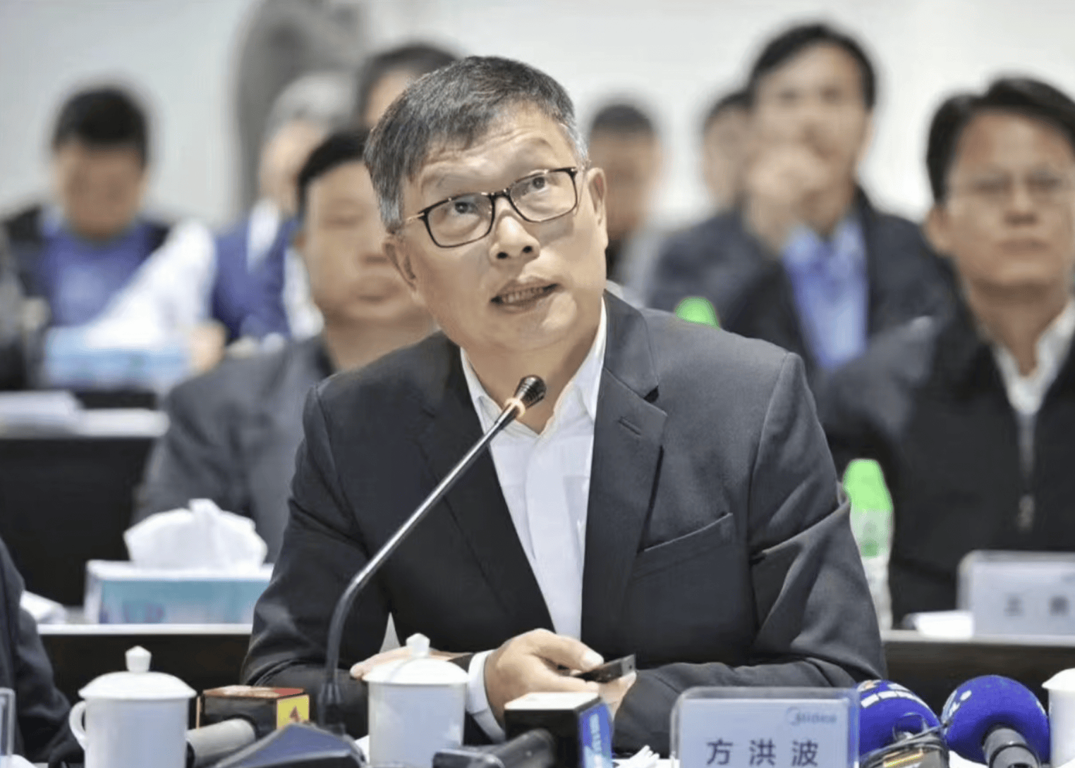 美的方洪波：我从来不加班<strong></p>
<p>USDT手机钱包</strong>， 95%以上的加班都是形式主义