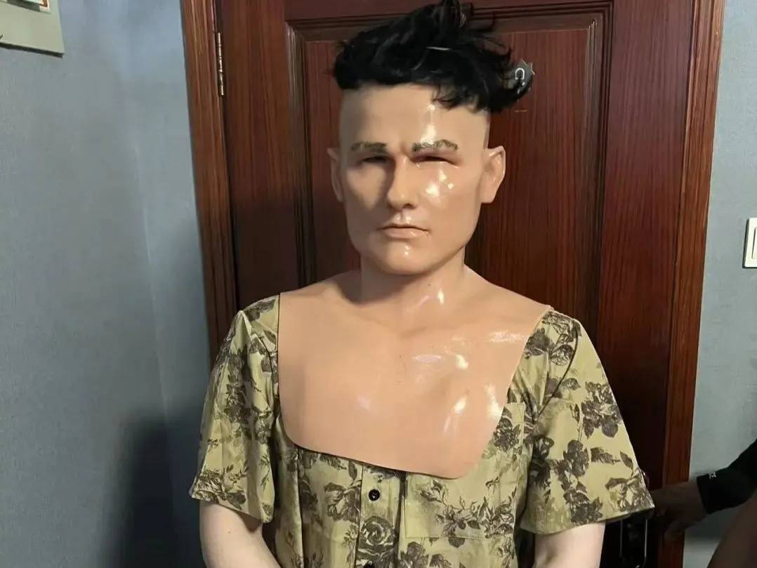 江苏一男子戴仿真“人皮”面具入室盗窃<strong></p>
<p>usdt支付通道</strong>，流窜多个小区作案，涉案金额达15万余元