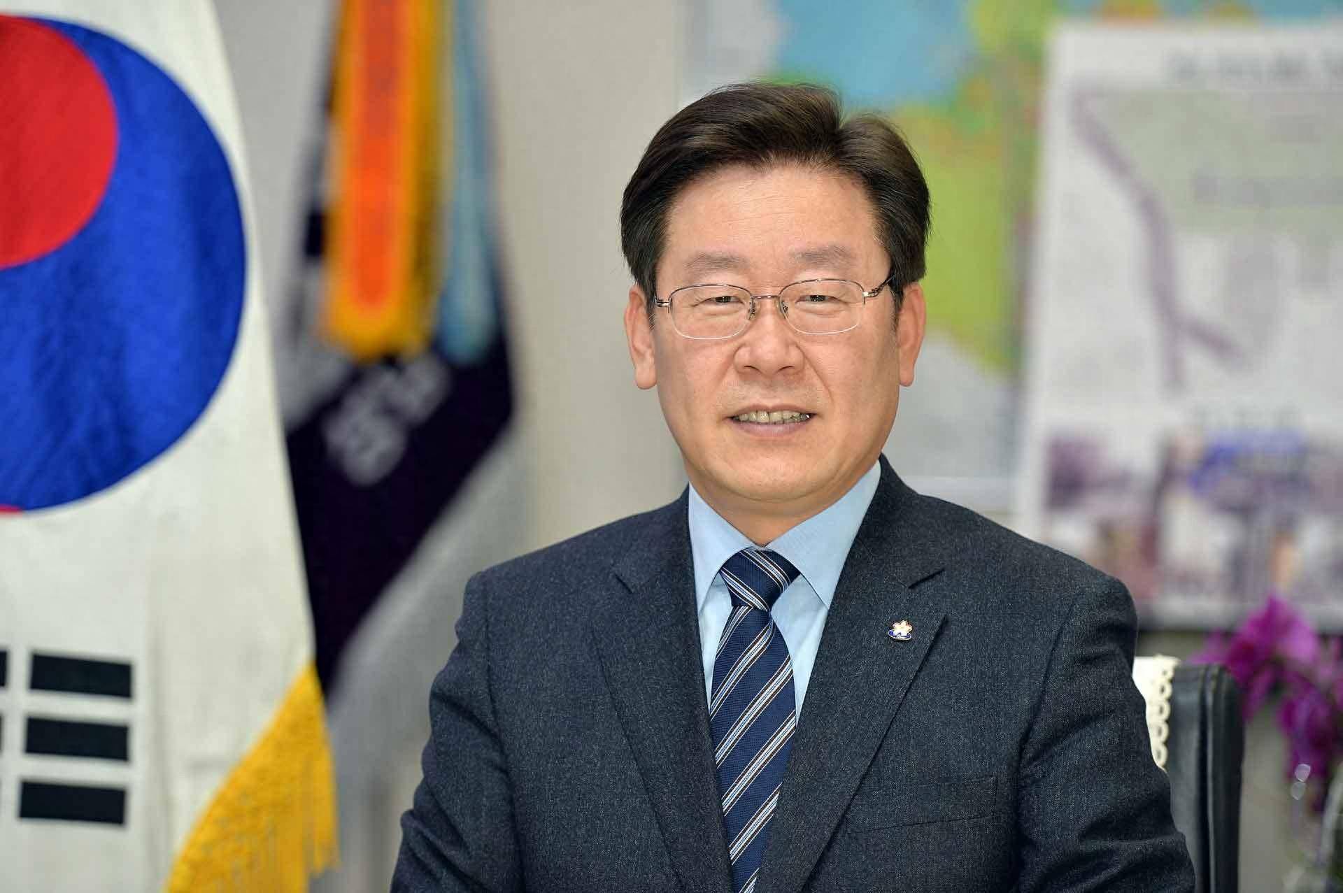 李在明胜利无望？李明博、朴槿惠联手<strong></p>
<p>usdt钱包官方下载</strong>，韩国大选进入白热化阶段！