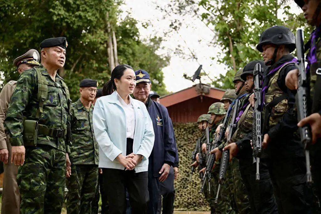 总理府已被围<strong></p>
<p>usdt交易中心</strong>，佩通坦拒绝辞职，军方态度坚决，陆军司令作出决定