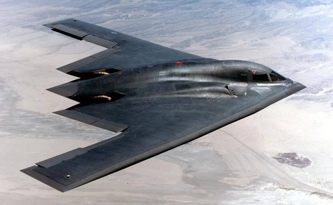 空袭伊朗的B-2座舱高清曝光<strong></p>
<p>usdt交易中心</strong>，有冰箱微波炉小零食，还能平躺睡觉