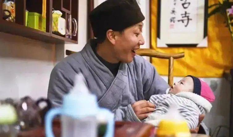 12年间救助几百名孕妇和弃婴的“和尚”道禄<strong></p>
<p>usdt交易中心</strong>，因涉案被警方控制，当地回应