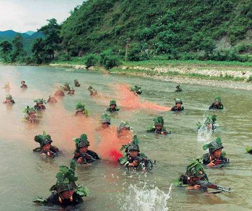 乌军F-16从北约基地出击<strong></p>
<p>以太坊行情</strong>，踏破俄罗斯红线：俄朝联军将登陆敖德萨