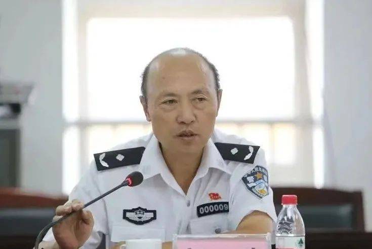 贵州省公安厅原副厅长<strong></p>
<p>以太坊浏览器</strong>，为涉黑团伙站台、充当黑恶势力“保护伞”